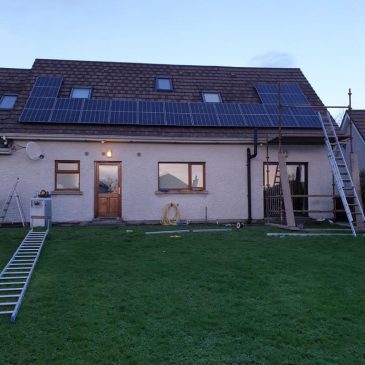 4.5Kw system with 2.4Kw battery storage Co. Cavan